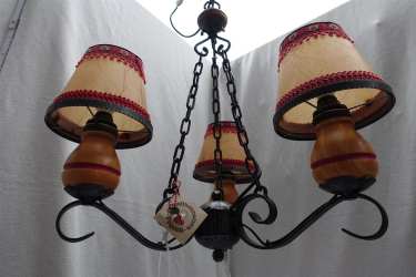 10_Voglau-Lampe07-3armig