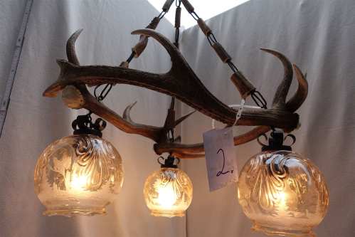 06_GeweihLampe-3armig